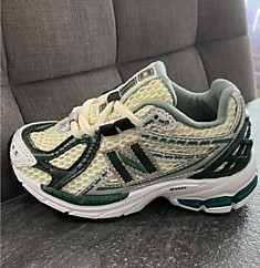 New balance 1906