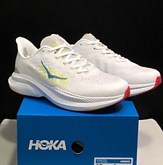 Hoka Mach 6