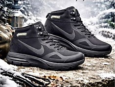 Nike relentless